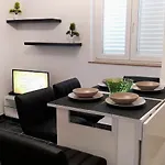 Family-friendly With Swimming Pool Kneza, Korcula - 9130 Апартаменты *