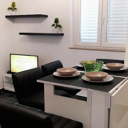 Family-friendly With Swimming Pool Kneza, Korcula - 9130 Appartement *