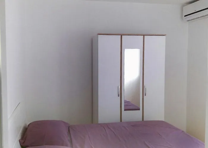 아파트 Family-friendly With Swimming Pool Kneza, Korcula - 9130 Račišće