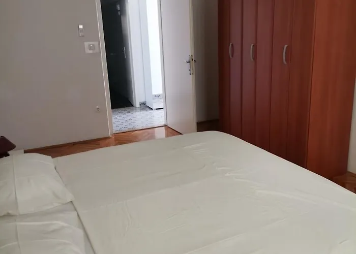 아파트 Family-friendly With Swimming Pool Kneza, Korcula - 9130 *