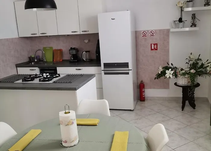 아파트 Family-friendly With Swimming Pool Kneza, Korcula - 9130