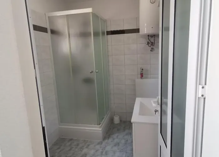 Family-friendly With Swimming Pool Kneza, Korcula - 9130 아파트