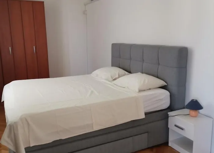 Family-friendly With Swimming Pool Kneza, Korcula - 9130 *